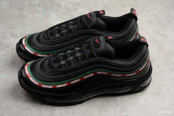 97 BLACK NIKE AJ1986-001 “UNDEFEATED” AIR MAX 0829